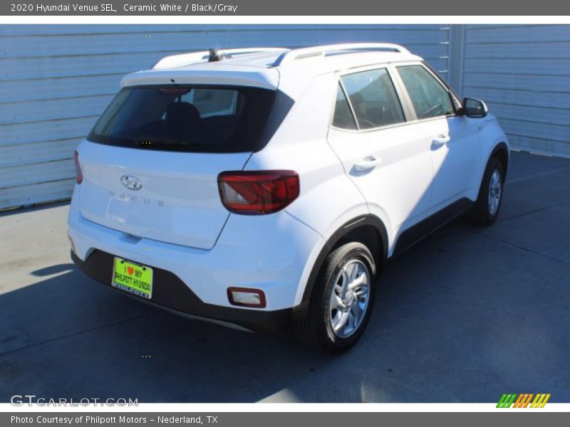 Ceramic White / Black/Gray 2020 Hyundai Venue SEL