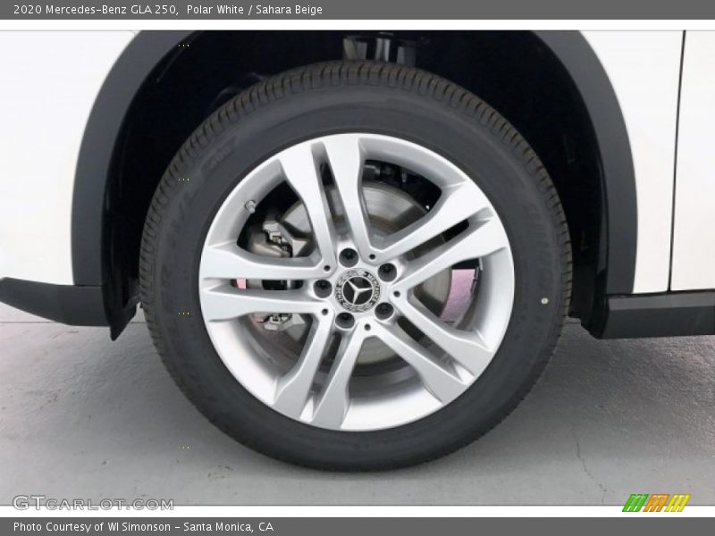 Polar White / Sahara Beige 2020 Mercedes-Benz GLA 250