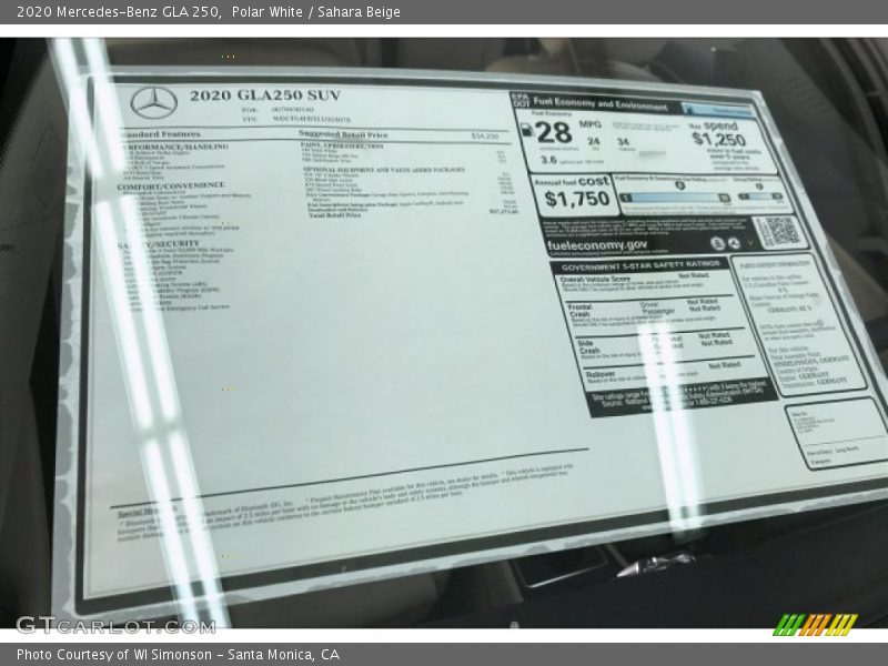 Polar White / Sahara Beige 2020 Mercedes-Benz GLA 250