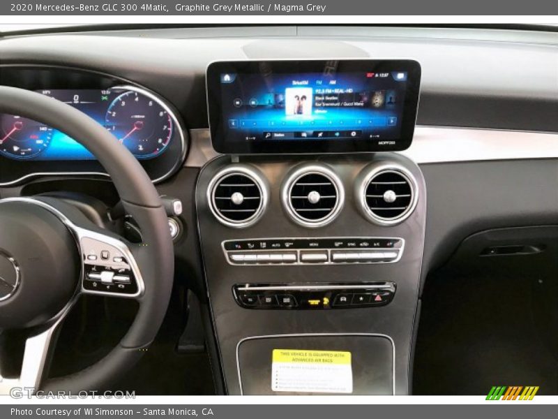 Graphite Grey Metallic / Magma Grey 2020 Mercedes-Benz GLC 300 4Matic