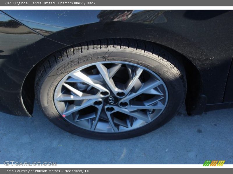 Phantom Black / Black 2020 Hyundai Elantra Limited