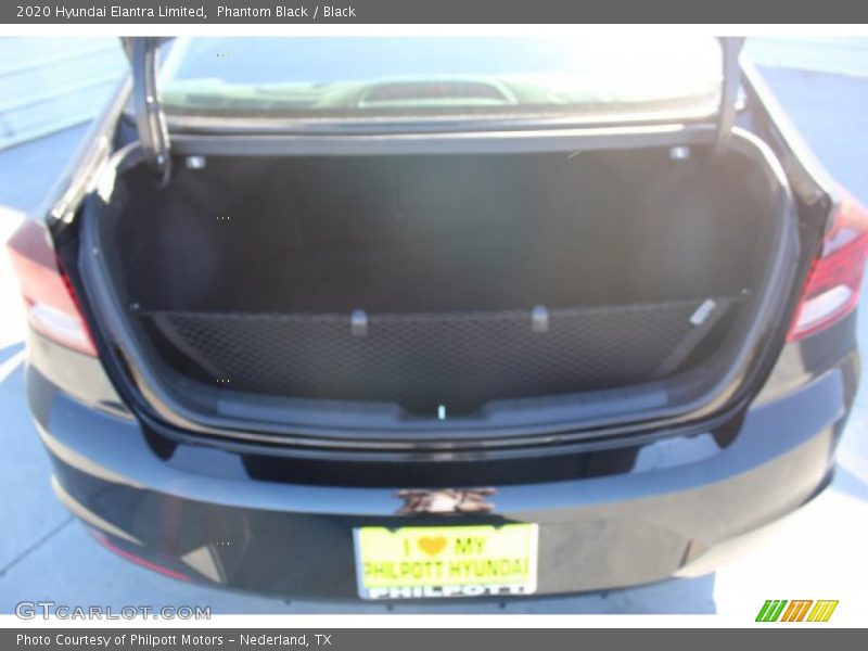 Phantom Black / Black 2020 Hyundai Elantra Limited