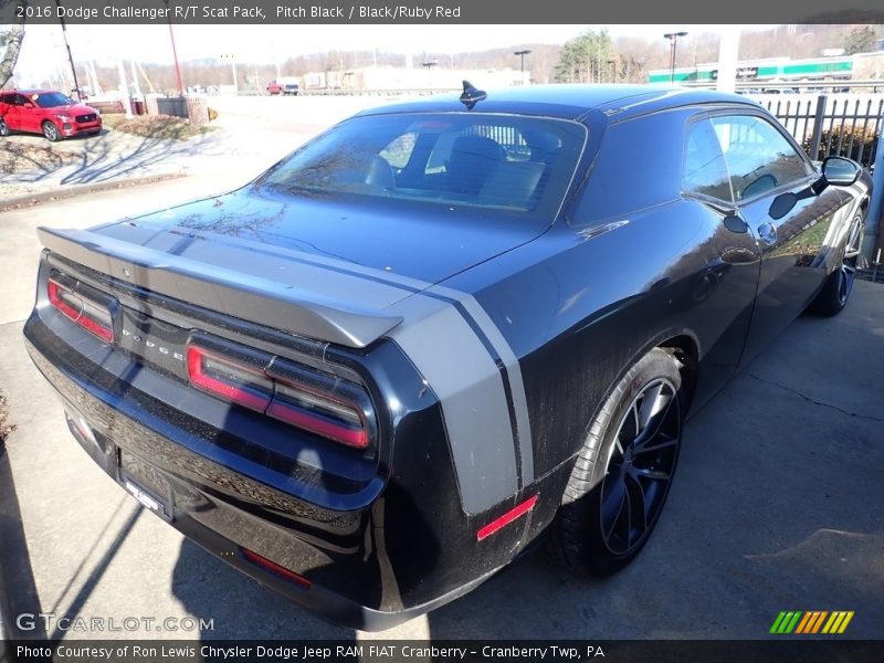 Pitch Black / Black/Ruby Red 2016 Dodge Challenger R/T Scat Pack