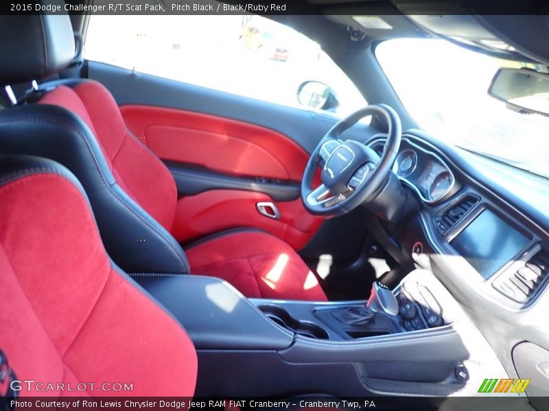Pitch Black / Black/Ruby Red 2016 Dodge Challenger R/T Scat Pack