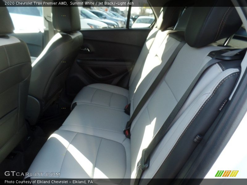Summit White / Jet Black/­Light Ash 2020 Chevrolet Trax Premier AWD