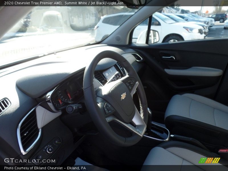 Summit White / Jet Black/­Light Ash 2020 Chevrolet Trax Premier AWD