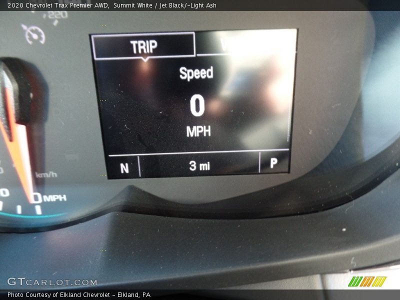 Summit White / Jet Black/­Light Ash 2020 Chevrolet Trax Premier AWD