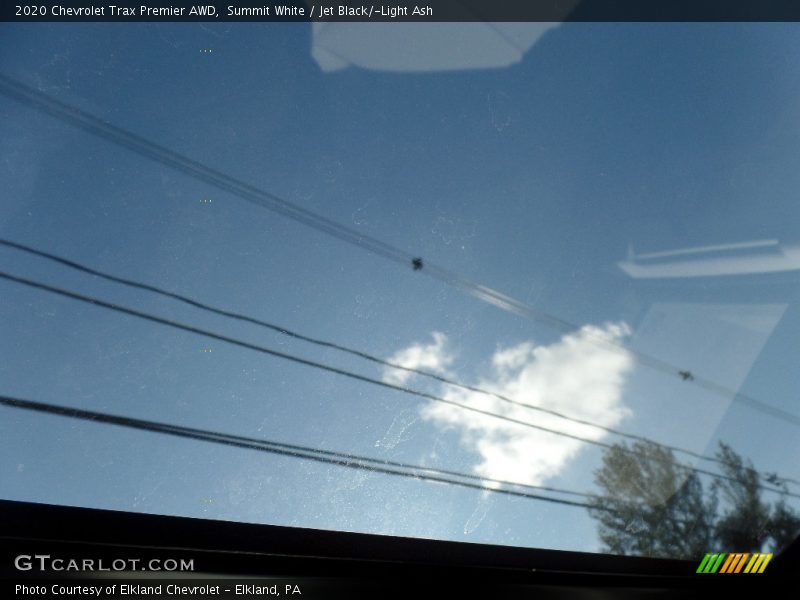 Summit White / Jet Black/­Light Ash 2020 Chevrolet Trax Premier AWD