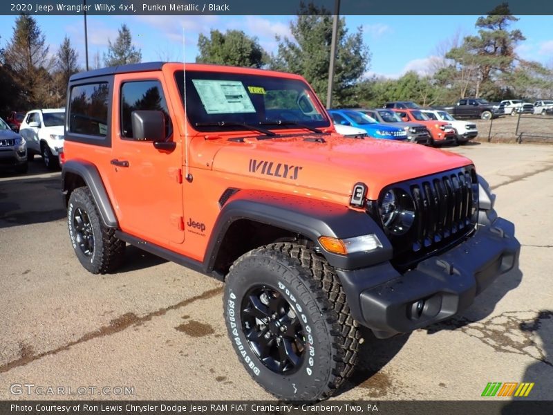 Front 3/4 View of 2020 Wrangler Willys 4x4
