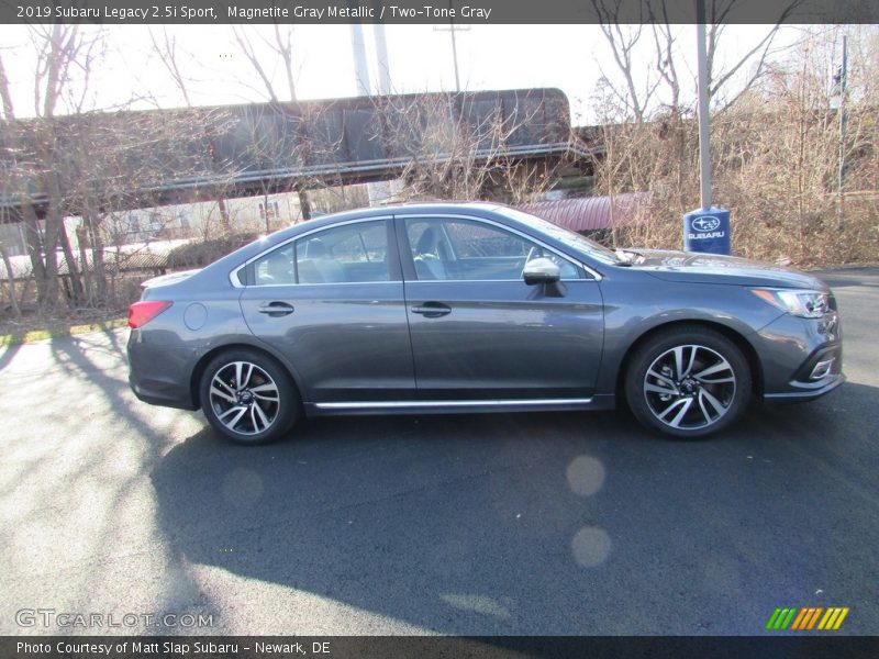 Magnetite Gray Metallic / Two-Tone Gray 2019 Subaru Legacy 2.5i Sport