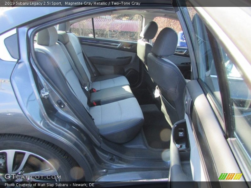 Magnetite Gray Metallic / Two-Tone Gray 2019 Subaru Legacy 2.5i Sport