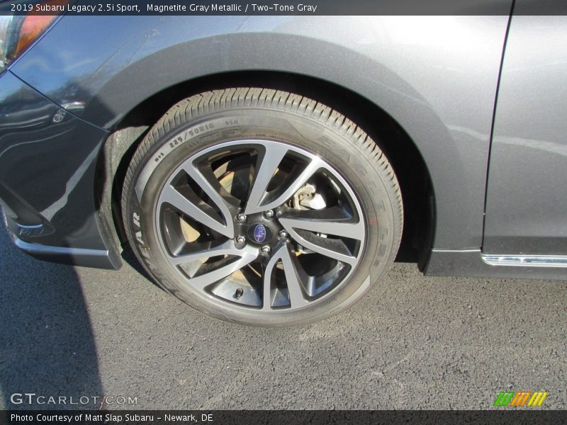 Magnetite Gray Metallic / Two-Tone Gray 2019 Subaru Legacy 2.5i Sport