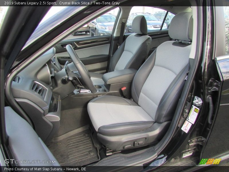 Crystal Black Silica / Two-Tone Gray 2019 Subaru Legacy 2.5i Sport
