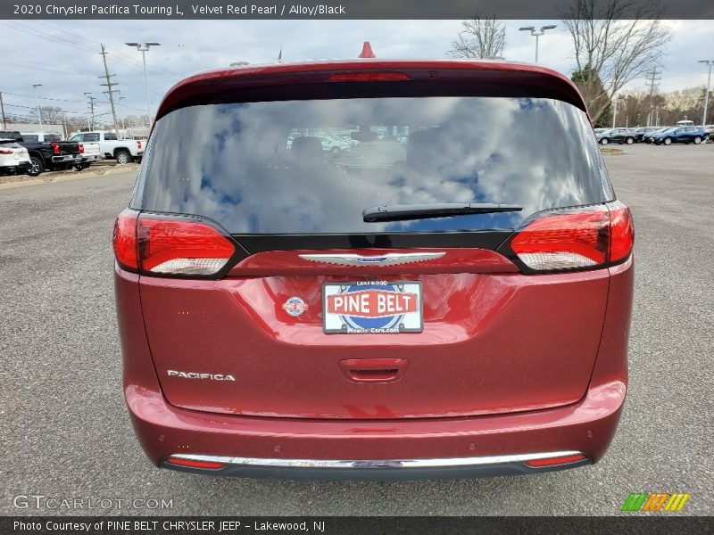 Velvet Red Pearl / Alloy/Black 2020 Chrysler Pacifica Touring L