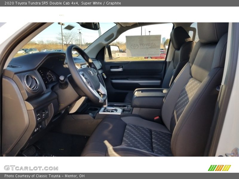 Super White / Graphite 2020 Toyota Tundra SR5 Double Cab 4x4
