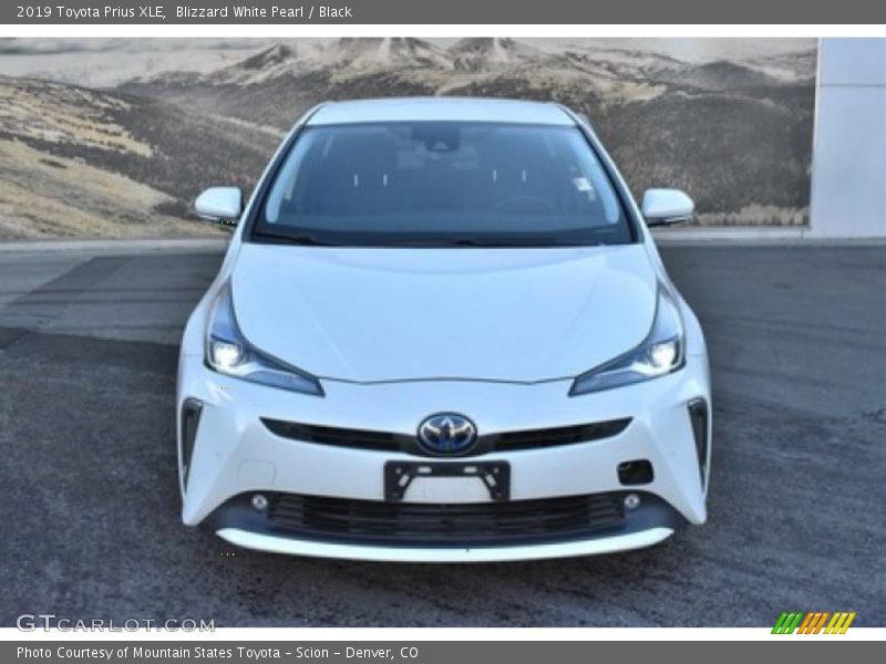 Blizzard White Pearl / Black 2019 Toyota Prius XLE