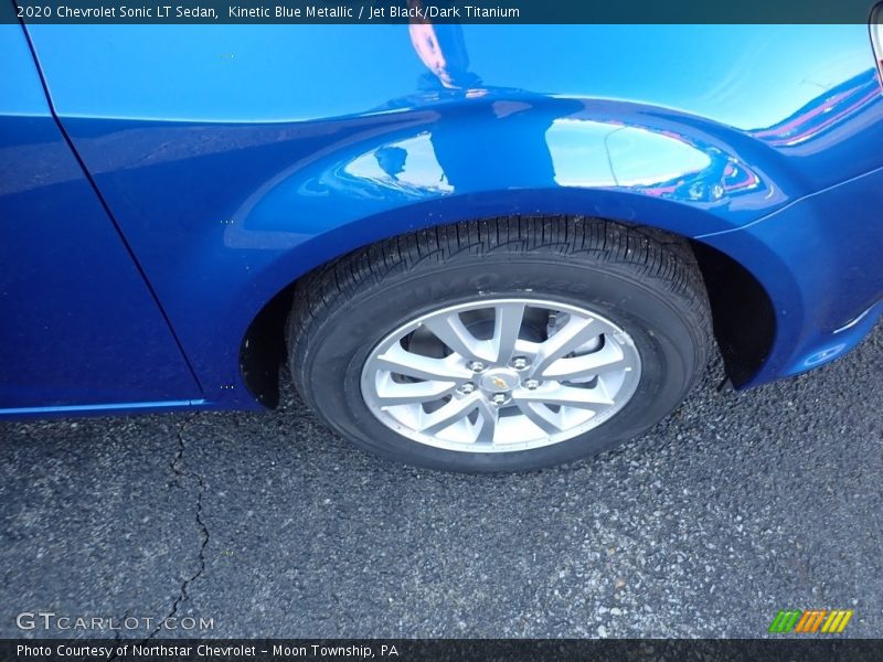 Kinetic Blue Metallic / Jet Black/Dark Titanium 2020 Chevrolet Sonic LT Sedan