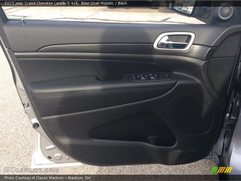 Billet Silver Metallic / Black 2020 Jeep Grand Cherokee Laredo E 4x4