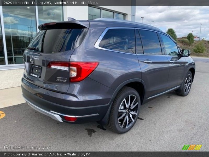 Modern Steel Metallic / Black 2020 Honda Pilot Touring AWD