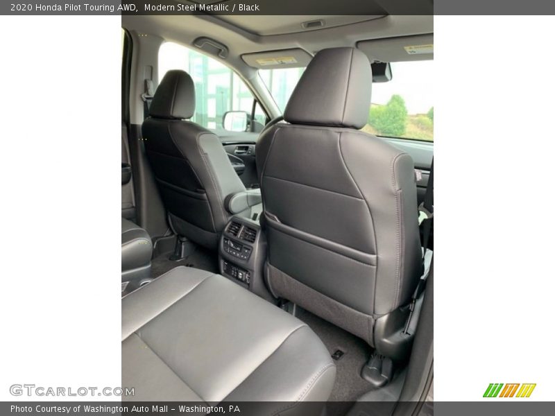 Modern Steel Metallic / Black 2020 Honda Pilot Touring AWD