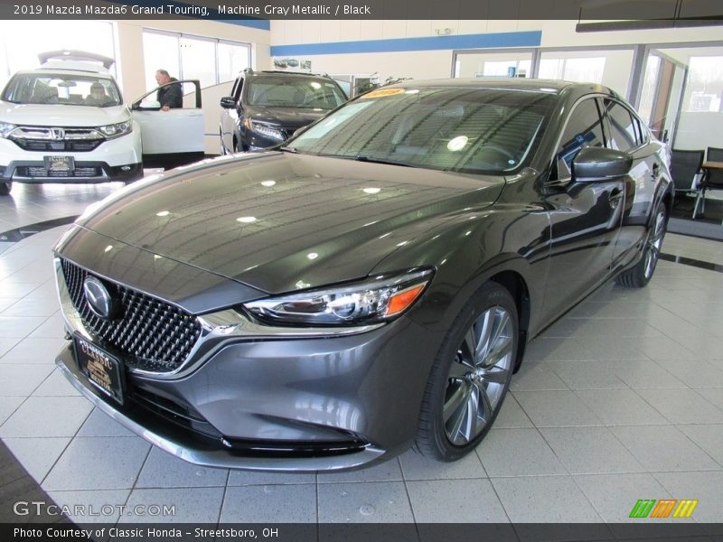 Machine Gray Metallic / Black 2019 Mazda Mazda6 Grand Touring