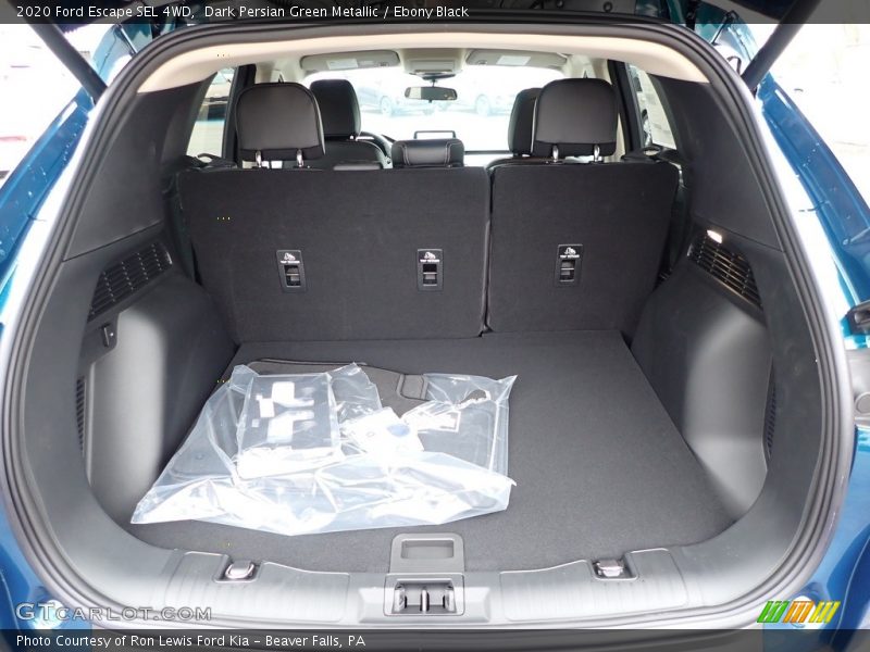  2020 Escape SEL 4WD Trunk