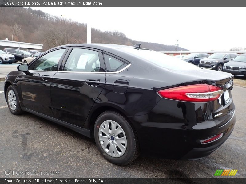 Agate Black / Medium Light Stone 2020 Ford Fusion S