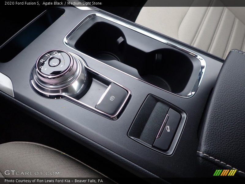Agate Black / Medium Light Stone 2020 Ford Fusion S