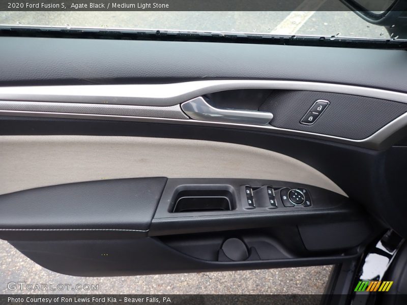 Agate Black / Medium Light Stone 2020 Ford Fusion S