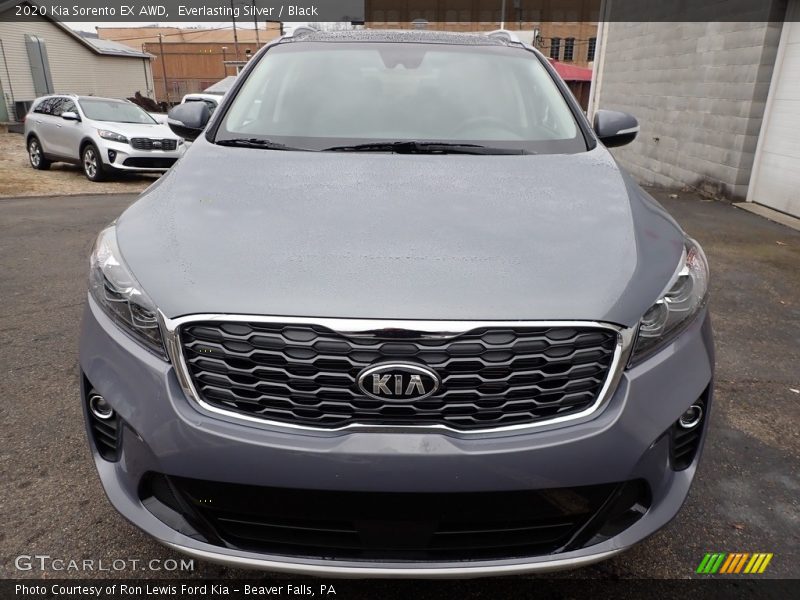 Everlasting Silver / Black 2020 Kia Sorento EX AWD