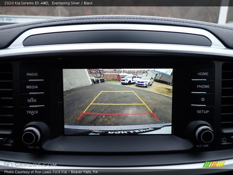 Everlasting Silver / Black 2020 Kia Sorento EX AWD