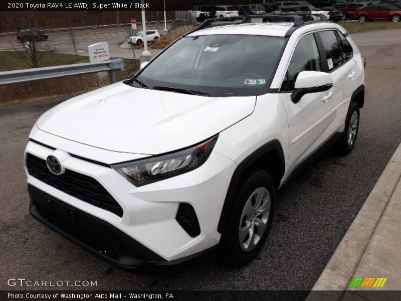 Super White / Black 2020 Toyota RAV4 LE AWD