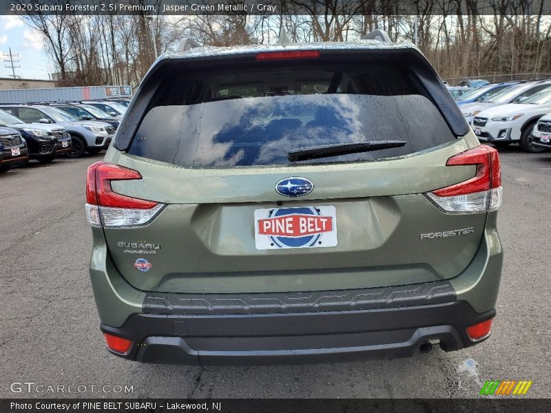 Jasper Green Metallic / Gray 2020 Subaru Forester 2.5i Premium