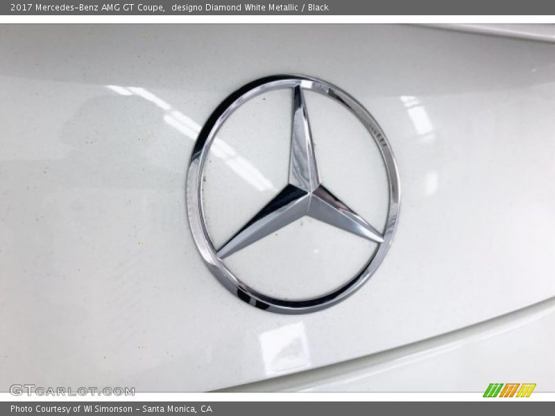 designo Diamond White Metallic / Black 2017 Mercedes-Benz AMG GT Coupe