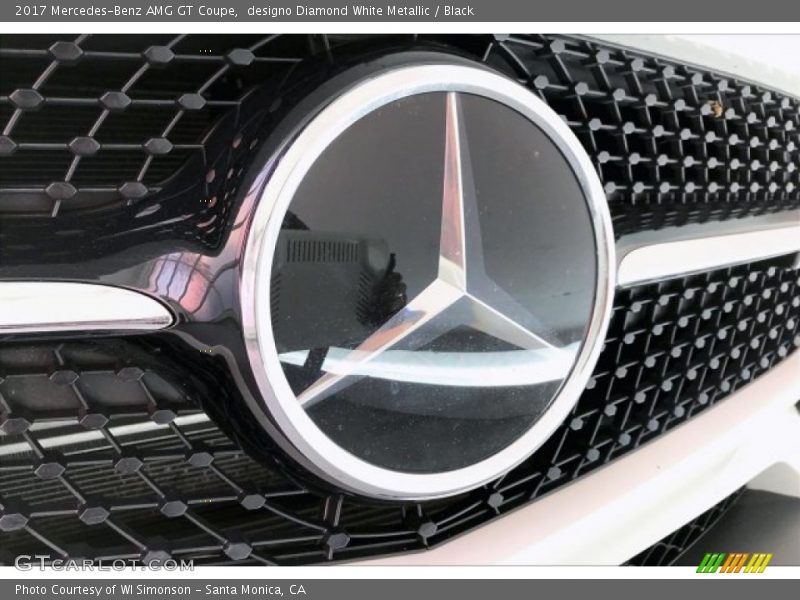 designo Diamond White Metallic / Black 2017 Mercedes-Benz AMG GT Coupe