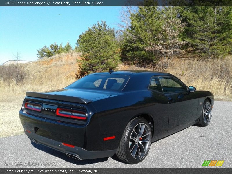 Pitch Black / Black 2018 Dodge Challenger R/T Scat Pack