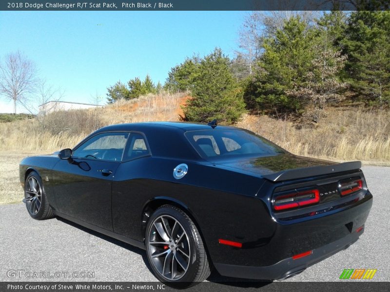 Pitch Black / Black 2018 Dodge Challenger R/T Scat Pack