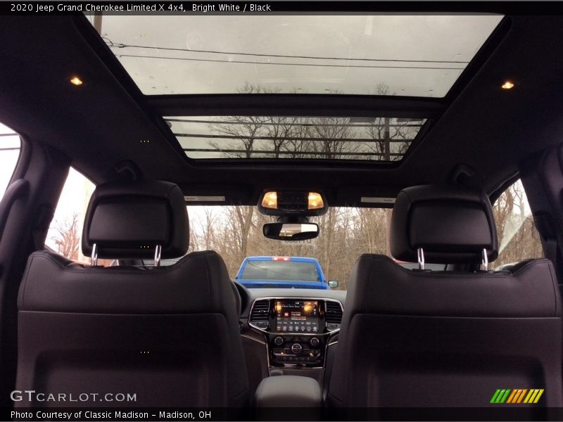 Bright White / Black 2020 Jeep Grand Cherokee Limited X 4x4