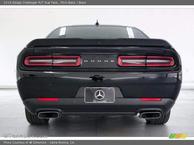 Pitch Black / Black 2019 Dodge Challenger R/T Scat Pack