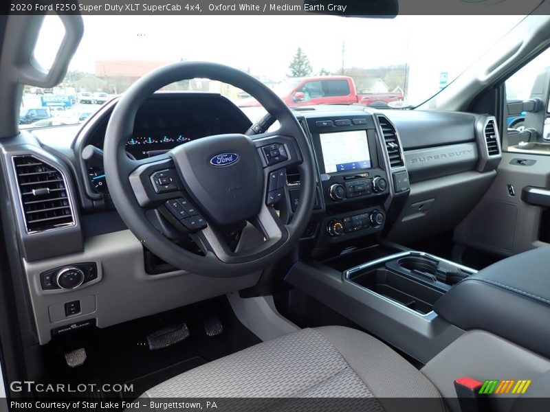  2020 F250 Super Duty XLT SuperCab 4x4 Medium Earth Gray Interior