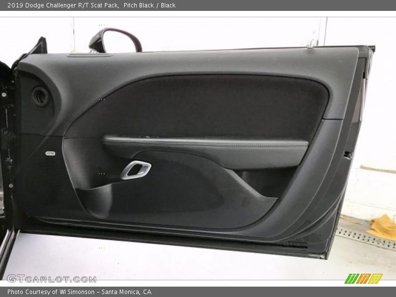Door Panel of 2019 Challenger R/T Scat Pack