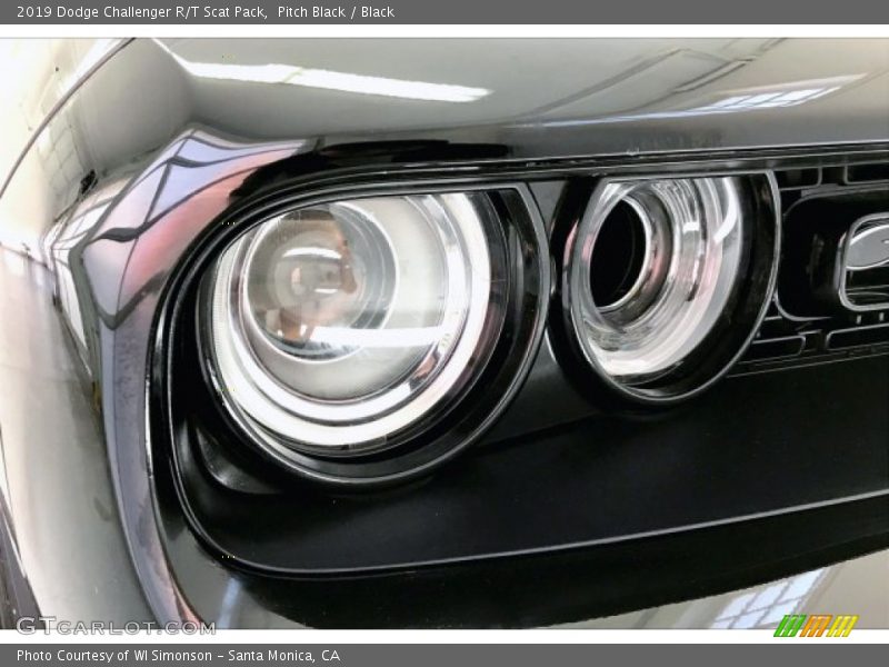 Pitch Black / Black 2019 Dodge Challenger R/T Scat Pack