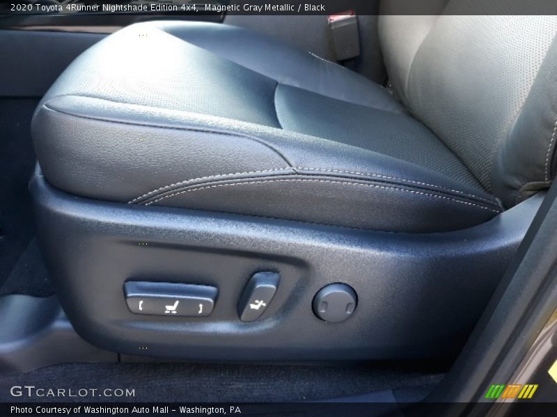 Magnetic Gray Metallic / Black 2020 Toyota 4Runner Nightshade Edition 4x4