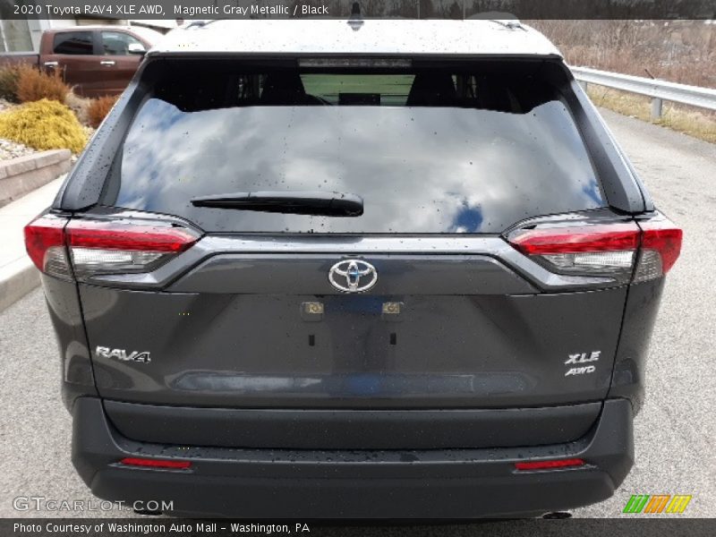 Magnetic Gray Metallic / Black 2020 Toyota RAV4 XLE AWD