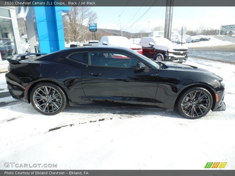 Black / Jet Black 2020 Chevrolet Camaro ZL1 Coupe