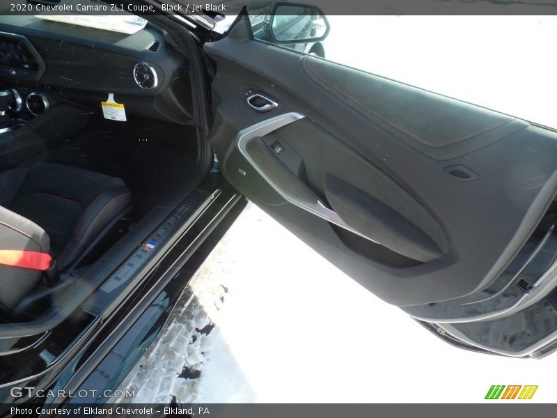 Black / Jet Black 2020 Chevrolet Camaro ZL1 Coupe