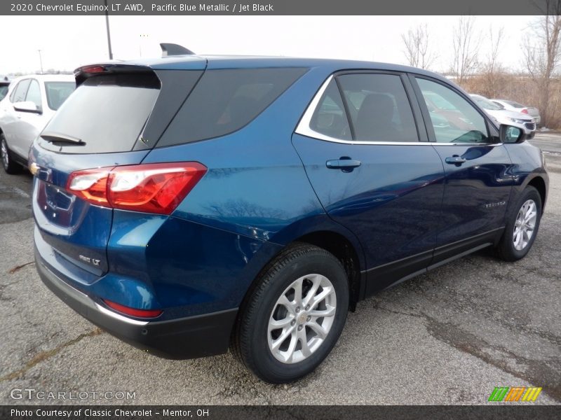 Pacific Blue Metallic / Jet Black 2020 Chevrolet Equinox LT AWD