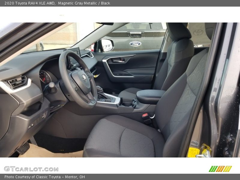 Magnetic Gray Metallic / Black 2020 Toyota RAV4 XLE AWD