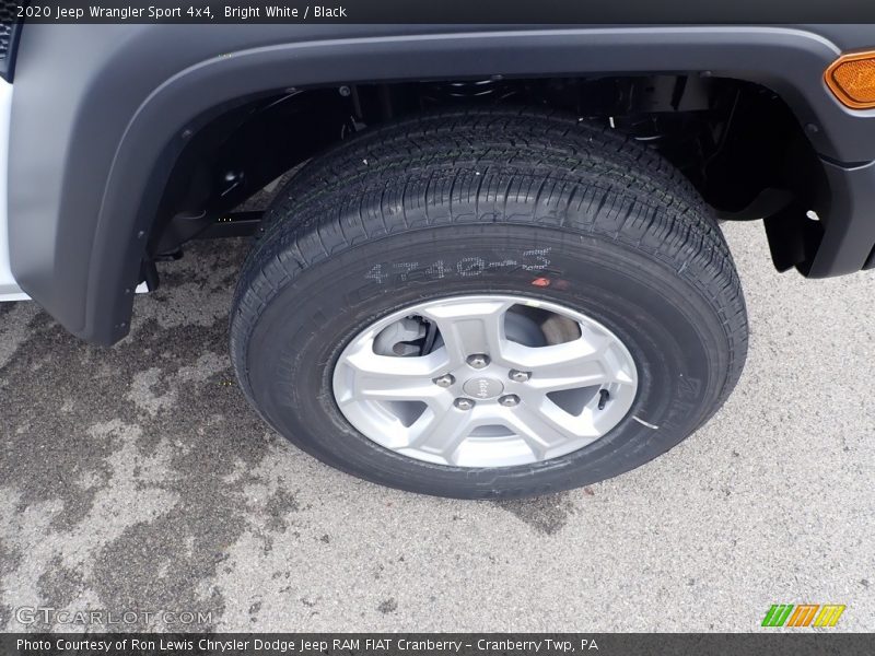 Bright White / Black 2020 Jeep Wrangler Sport 4x4