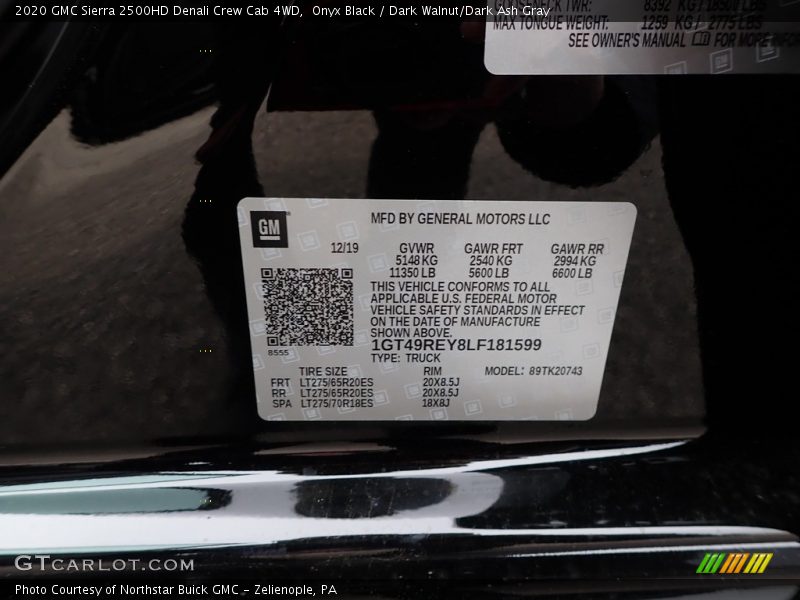 Onyx Black / Dark Walnut/Dark Ash Gray 2020 GMC Sierra 2500HD Denali Crew Cab 4WD